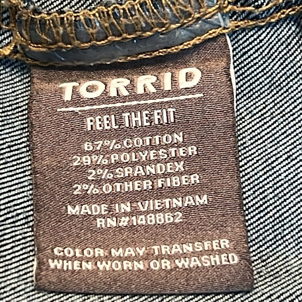 ‎Torrid Jeans Jacket 3 - Picture 7 of 9